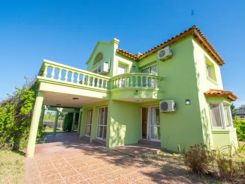 Casa en Venta en La Carolina Golf & Country Club, USD 190.000
