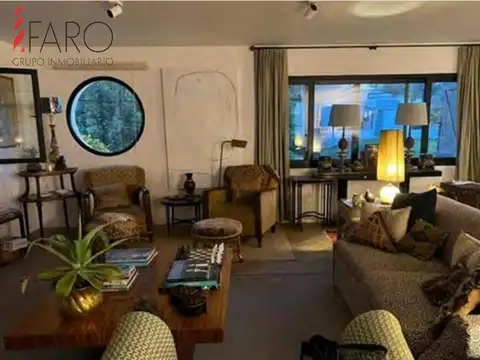 Casa con piscina a 2 cuadras de playa brava