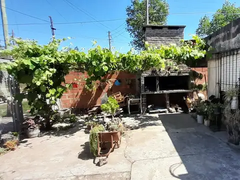 Casa en Venta en Mariano Acosta, USD 60.000