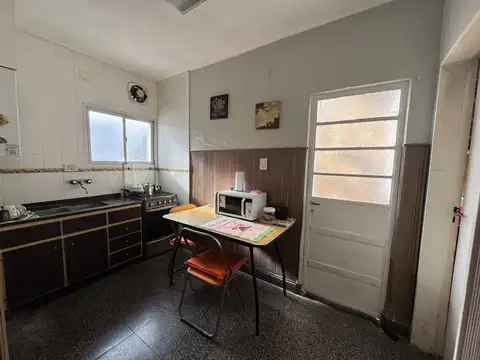 Depto Tipo Casa 4 ambientes con 1 baño