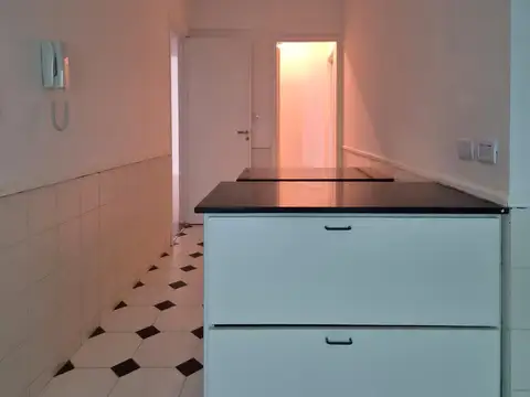 Departamento 5 ambientes con 2 baños