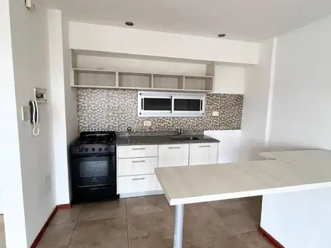 Departamento en Alquiler con 1 cocheras
