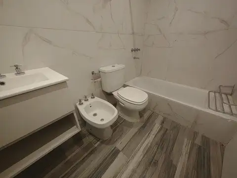 Depto Tipo Casa en Alquiler en San Isidro, $ 1.200.000