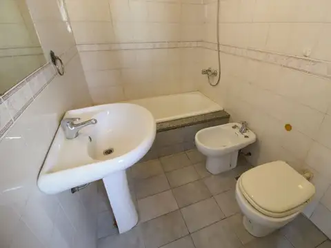 Depto Tipo Casa en Venta 33 años