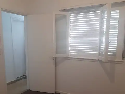 Depto Tipo Casa en Alquiler en Almagro Norte, $ 700.000