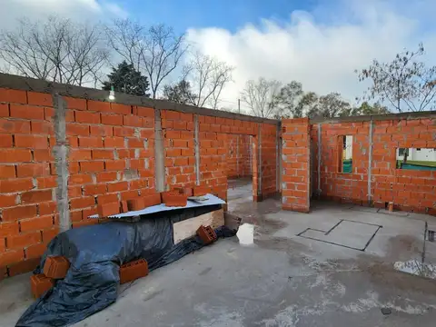 Casa en Venta con 1 cochera