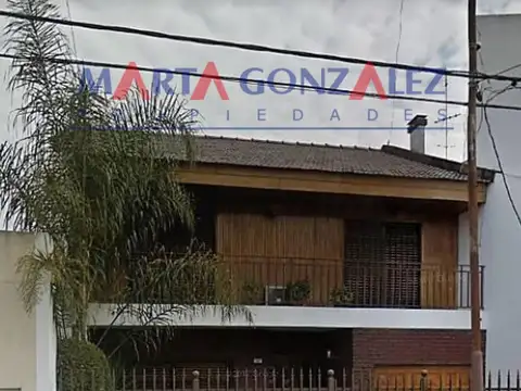 Chalet 3 dormitorios  en Venta en Ramos Mejia