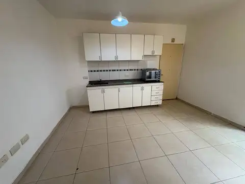 Depto Tipo Casa en Alquiler de 2 ambientes
