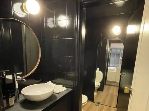 Excelente oficina centro de San Isidro 90 m2 con 2 Cocheras