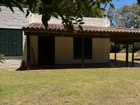 Casa en venta – Barrio La Araucaria | Salvador María