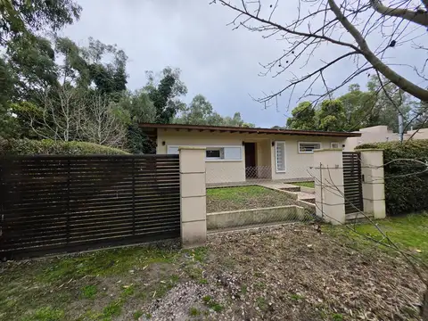 Casa estilo moderno en el Bosque Peralta Ramos