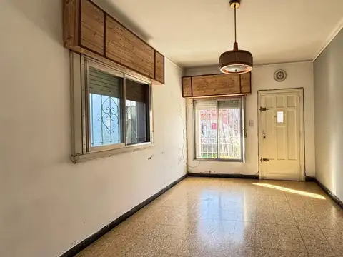 Casa en Venta en Villa España, USD 84.900