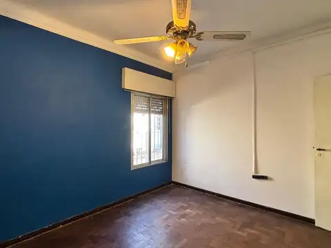 VENTA CASA 3 AMBIENTES VILLA ESPAÑA amplio parque
