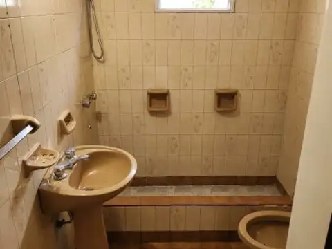Depto Tipo Casa en Venta 35 años