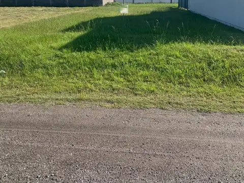 LOTE EN VENTA - B° MAGDALENA 2