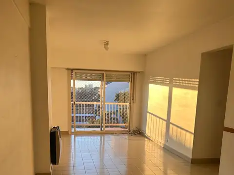 Departamento en Alquiler en Olivos Maipu/Uzal, $ 1.200.000