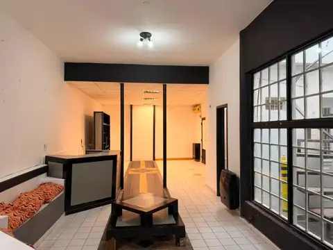 Local en Alquiler en Centro  - Campana, $ 700.000