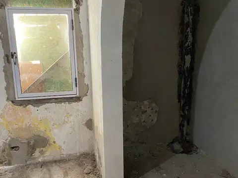 DEPARTAMENTO DE 2 AMBIENTES CON PATIO Y FONDO LIBRE EN SAN JUSTO