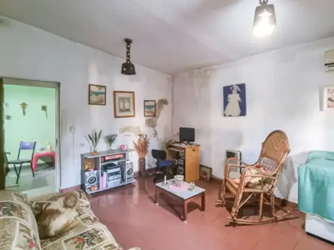 Depto Tipo Casa en Venta en Jose Leon Suarez, USD 59.900