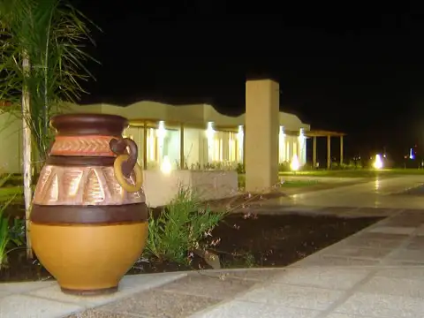 Hotel en Alquiler 92 plazas