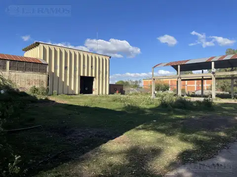 Galpon en Alquiler en Villa Rosa, USD 5.400