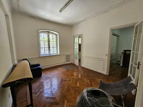 Oficina en Alquiler en Barrio Norte, USD 1.050