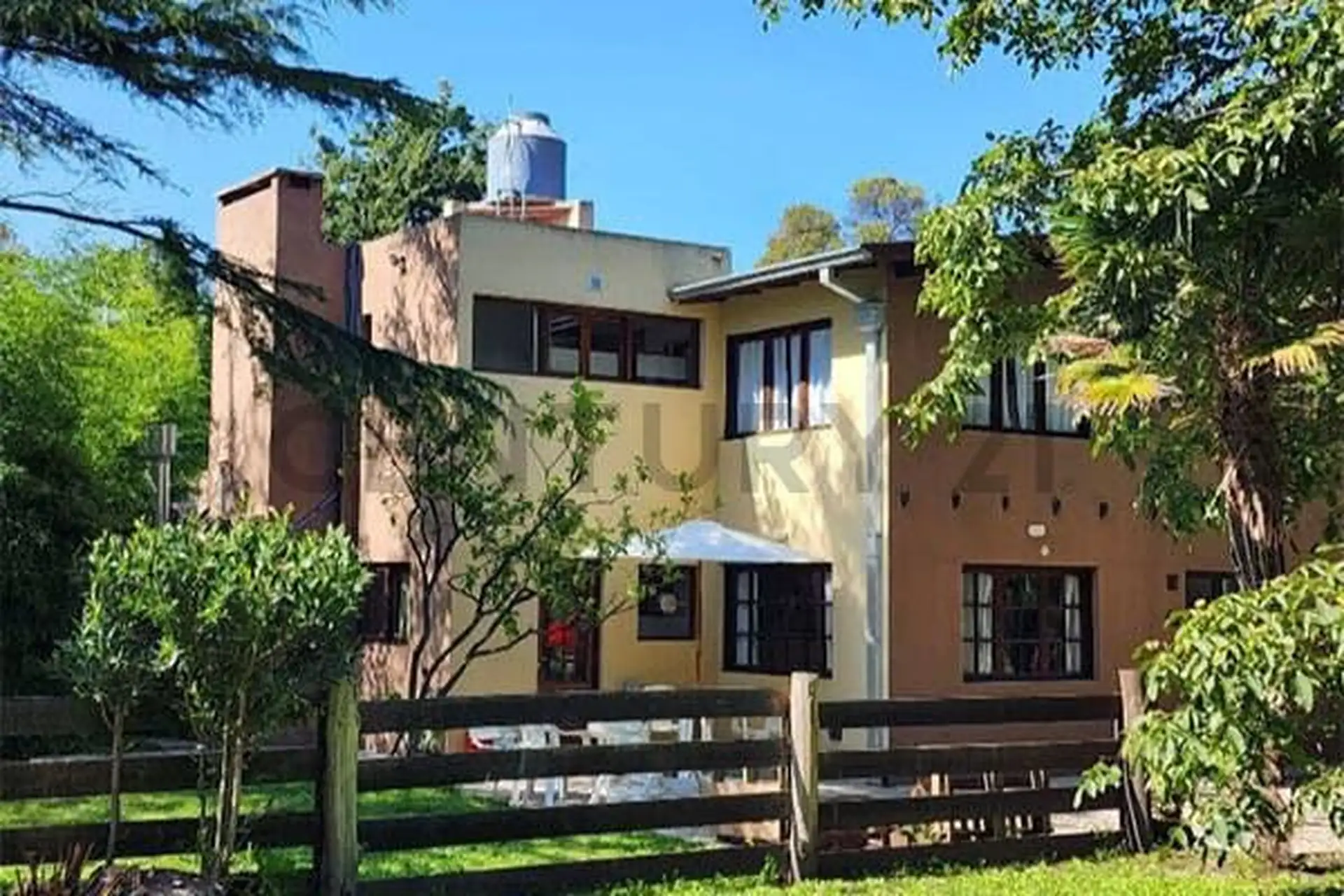 Venta Complejo de siete cabañas en Bosque Peralta Ramos, 516m²
