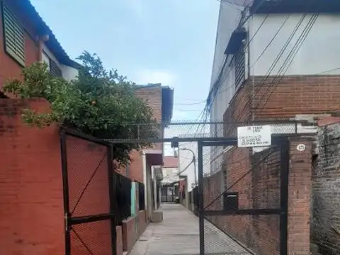 PH 4 ambientes en Barrio Arturo Illia. CABA