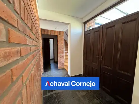 Casa en Venta en San Isidro Labrador, USD 428.000