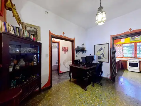 VENTA CASA MULTIFAMILIAR CON GRAN PISCINA Y PARQUE