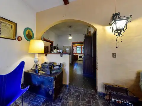 Casa 4 ambientes con 1 baño