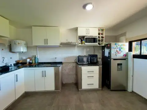 Casa en Alquiler en Álvarez, $ 650.000