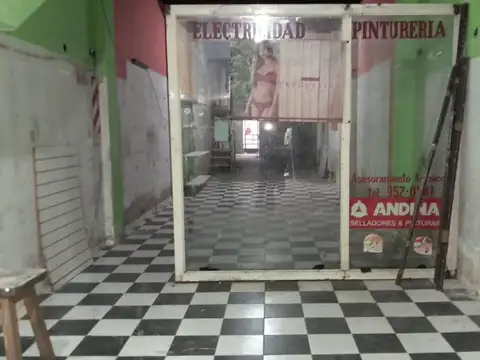 Local en Alquiler en Once, $ 1.690.000