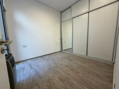 Depto Tipo Casa en Venta al Este