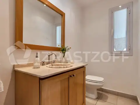 Casa en Venta en Los Lagartos, USD 485.000