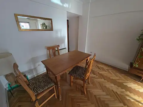 Departamento 4 ambientes con 2 baños