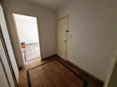 Av. Boulogne Sur Mer 1428 , Piso 1