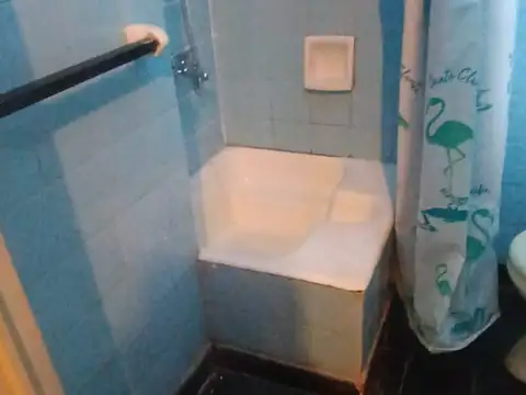 Departamento monoambiente amplio en alquiler en Floresta