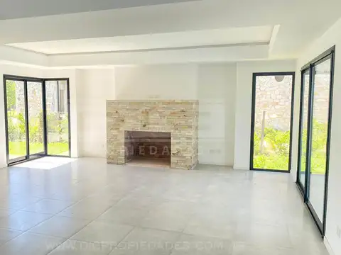 Casa en Venta de 4 dormitorios