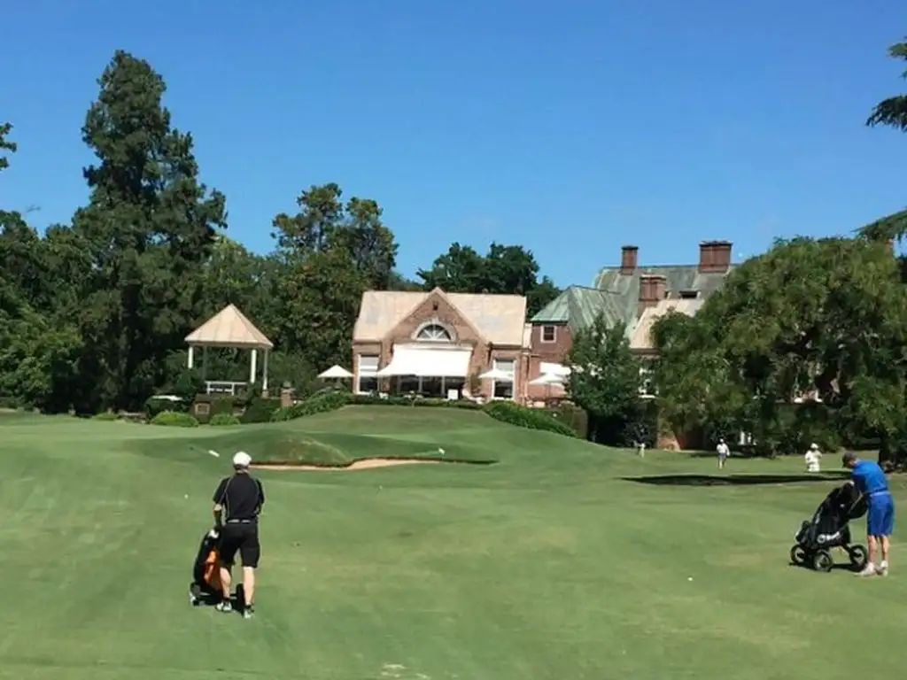 Actividades deportivas futbol, voley, paddle, golf, tenis, polo, hockey, equitacion en Martindale Country Club