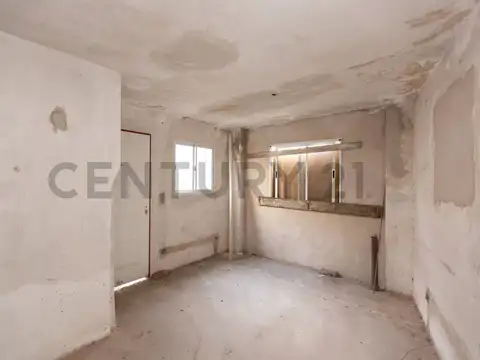 Casa en Venta en Jose Leon Suarez, USD 71.000