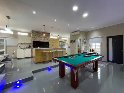 VENTA CASA 3 AMB + DEPTO + GALPÓN EN JOSÉ C. PAZ