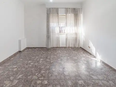 Depto Tipo Casa en Venta 60 años