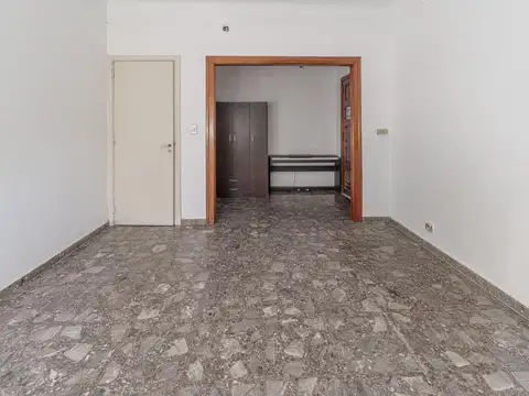 Depto Tipo Casa 4 ambientes con 2 baños