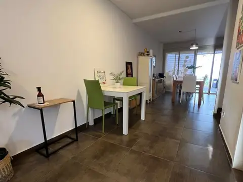 Depto Tipo Casa en Venta en Ituzaingo, USD 152.000