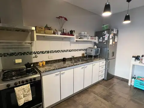 Depto Tipo Casa 4 ambientes con 1 baño