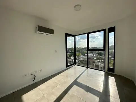 Cochera cubierta a la venta