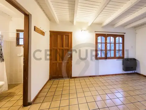 VENTA CASA SAN MARTIN DE LOS ANDES. CASCO CENTRICO