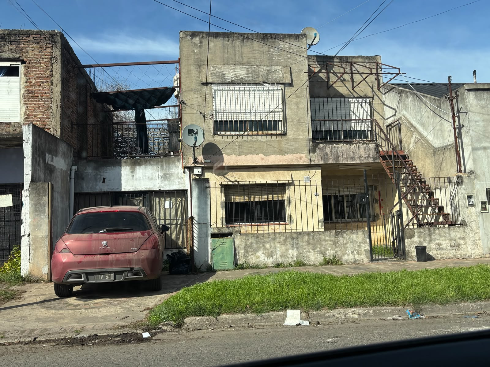 casa americana y depto en  block