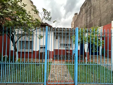 Avenida Presidente Perón 1500